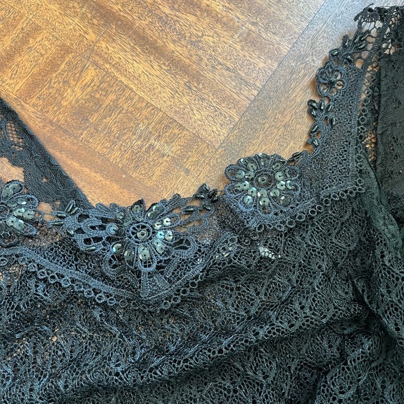 Bella Notre Due black lace dress S/M NWOT - Picture 2 of 4